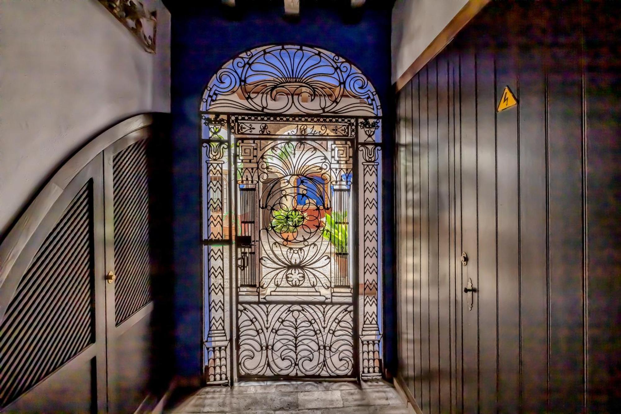 El Capricho De 1849 & Parking Daire Cordoba Dış mekan fotoğraf